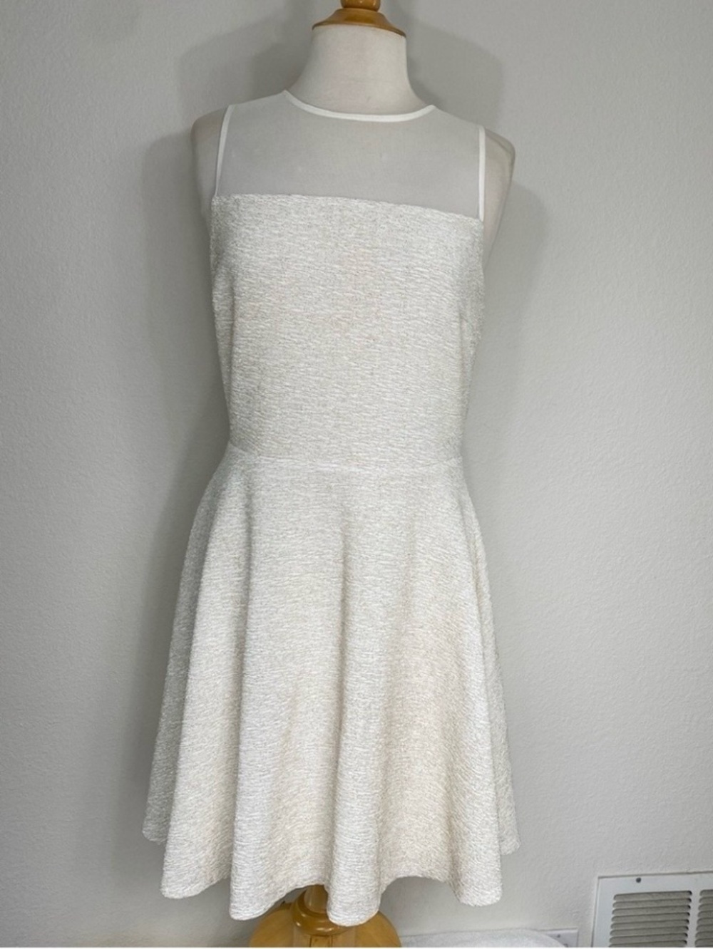 NWT New Bar III Juniors Off White Gold Sparkle Sleeveless Fit & Flare Dress XL